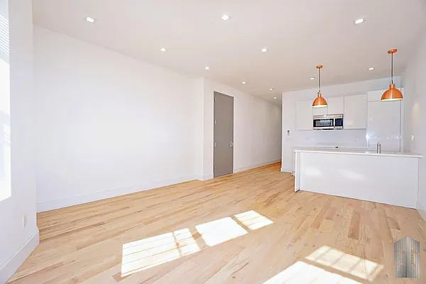 Rented by Skyline Group Real Estate | media 1