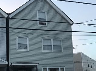 17 Maple Ave, Irvington, NJ 07111