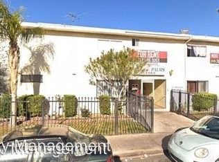 2565 Lynnwood St APT 4, Las Vegas, NV 89109