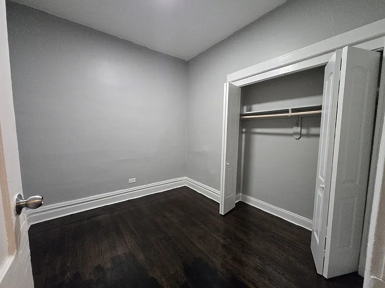 6930 S Wabash Ave #1 — Photo 13