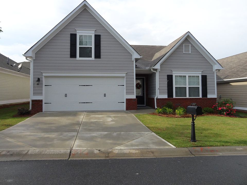 1st image of 135 Abbey Cir