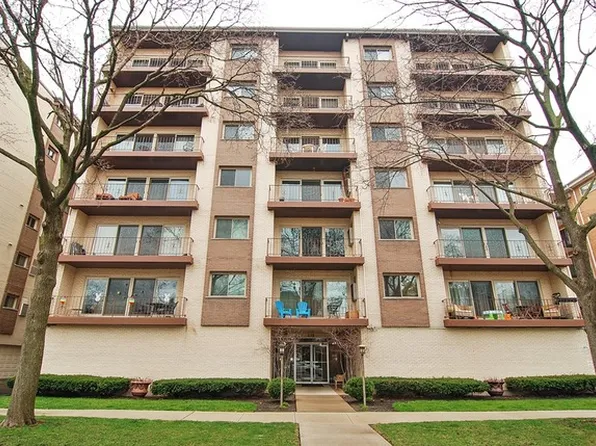 235 Marengo Ave APT 6F, Forest Park, IL 60130
