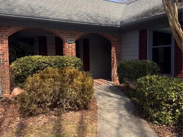 2303 Brandt Village Rd, Greensboro, NC 27455