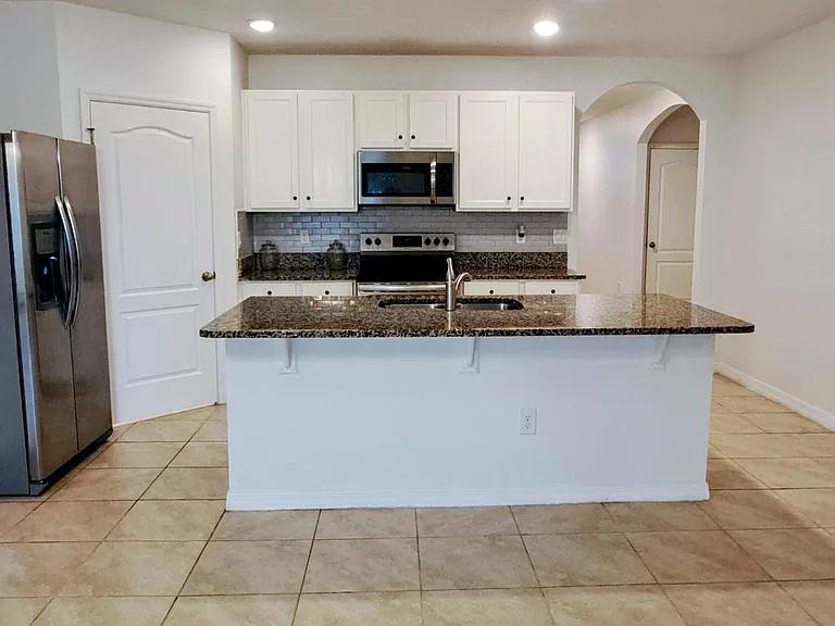 2487 White Lilly Dr — Photo 13