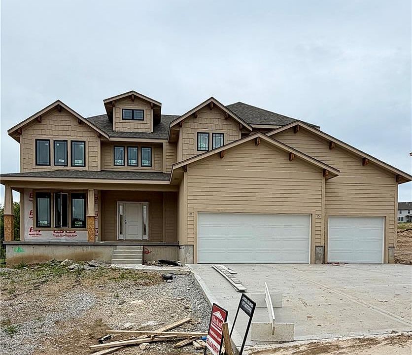 2nd image of 6112 Barth Rd