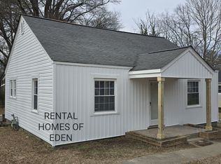 207 Maple Ln, Eden, NC 27288