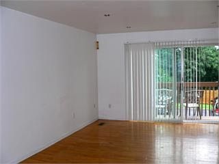 3rd image of 6 Essex St APT G35