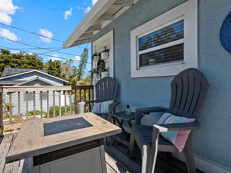 633 Virginia Dr #B — Photo 9