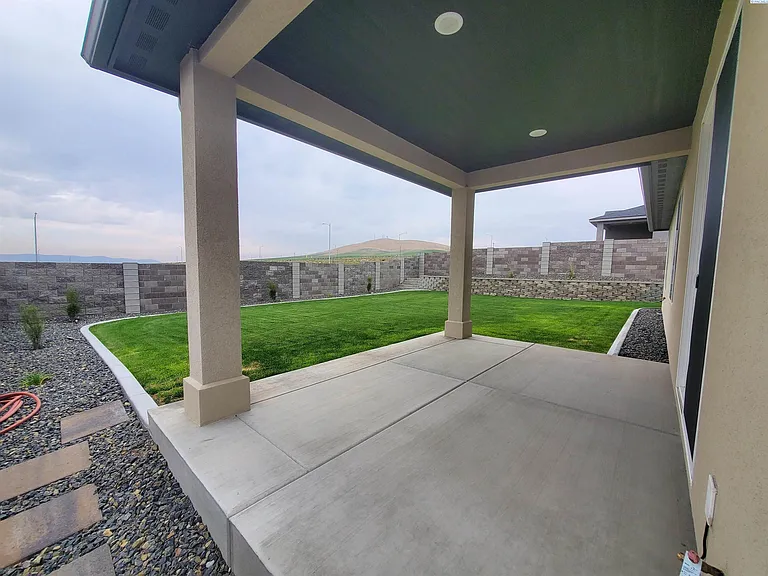4130 N Clover Rd — Photo 3