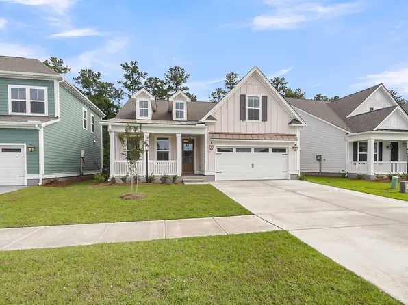 1 Tuggle Ln, Ridgeville, SC 29472