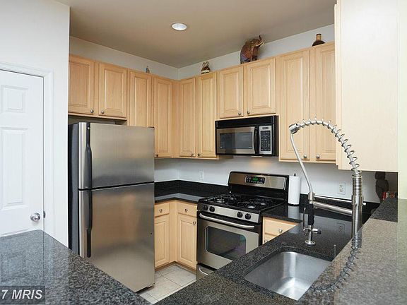 3rd image of 2055 26th St S #5305