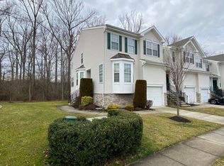 361 Huntington Dr, Delran, NJ 08075