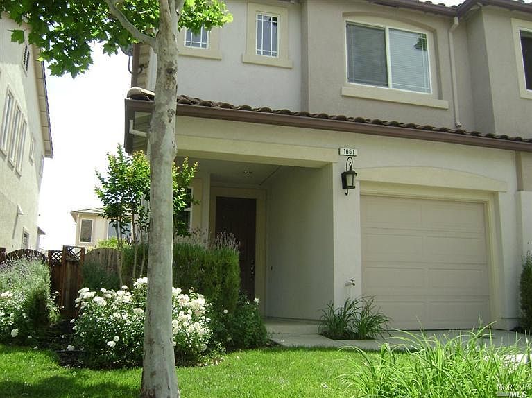 1st image of 1061 portifino Court