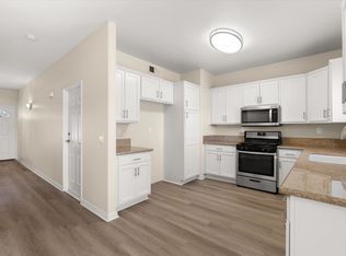 Lighthouse Townhomes with Attached Garage - Hemet, CA, Hemet, CA 92544