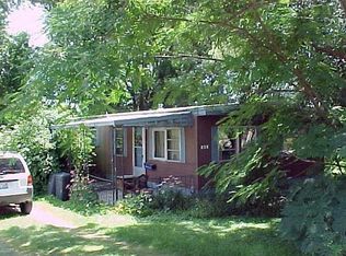 105 Sillman St, Payson, IL 62360