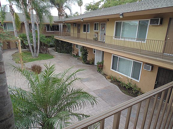 3rd image of 1800 W Glencrest Ave APT 9