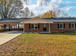 15973 Mount Cross Rd, Dry Fork, VA 24549