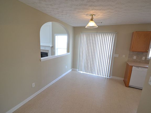 4th image of 2819 Driftwood Ct