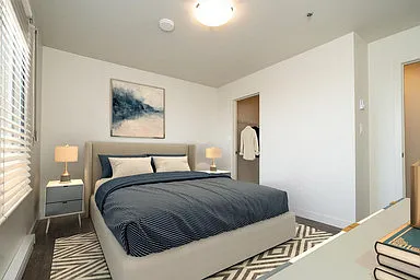 585 Ballantrae Dr — Photo 44