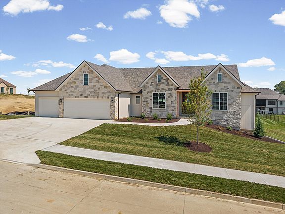 2nd image of 7504 Biddlestone Ct
