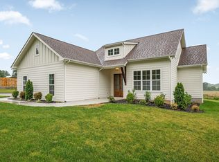 1368 Laws Rd, McMinnville, TN 37110