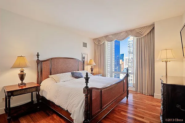 Sold by Corcoran | media 5