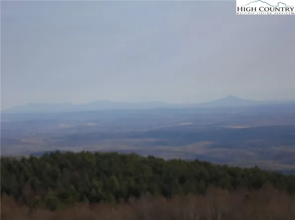 4143 Mountain View Road, Glade Valley, NC 28627