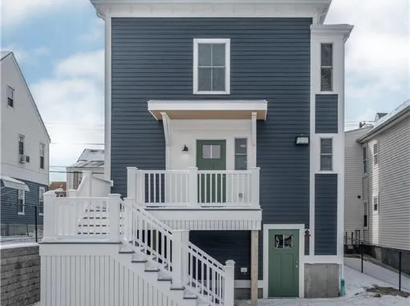 229 Washington St, Central Falls, RI 02863