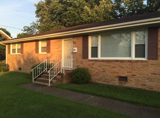 322 Fox Hill Rd, Hampton, VA 23669