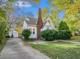 1225 Stamford Ave, Kalamazoo, MI 49048