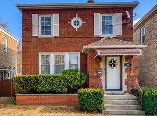 1631 Gunderson Ave, Berwyn, IL 60402