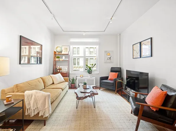 22 Irving Pl APT 4E, Manhattan, NY 10003
