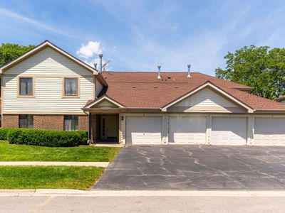 912 E Kings Row Unit 5, Palatine, IL, 60074