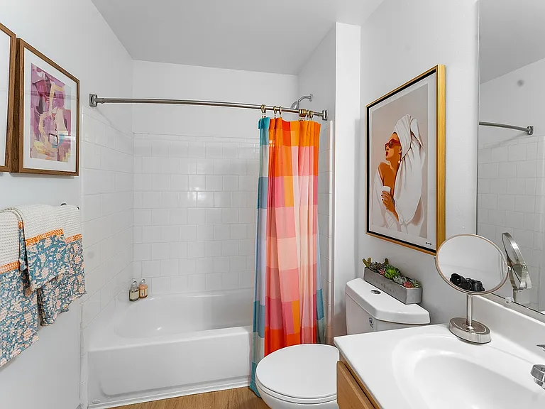 5959 Burbank Dr — Photo 9