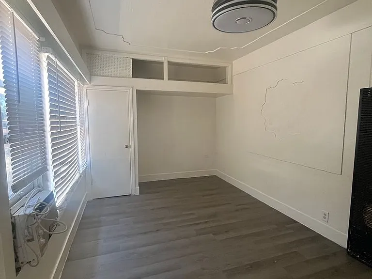 1236 Vito Ave — Photo 5