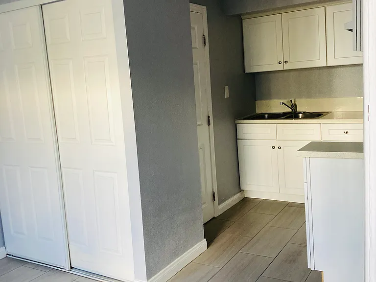 3301 Tecumseh Ave #2 — Photo 8