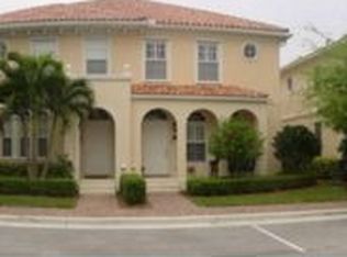 6124 Towncenter Cir, Naples, FL 34119