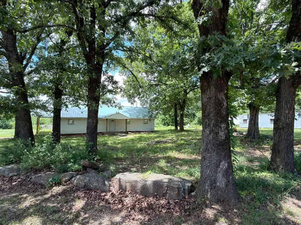 1634 Floral Rd, Concord, AR 72523