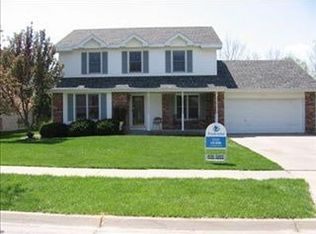 6911 Ash Hollow Ln, Lincoln, NE 68516