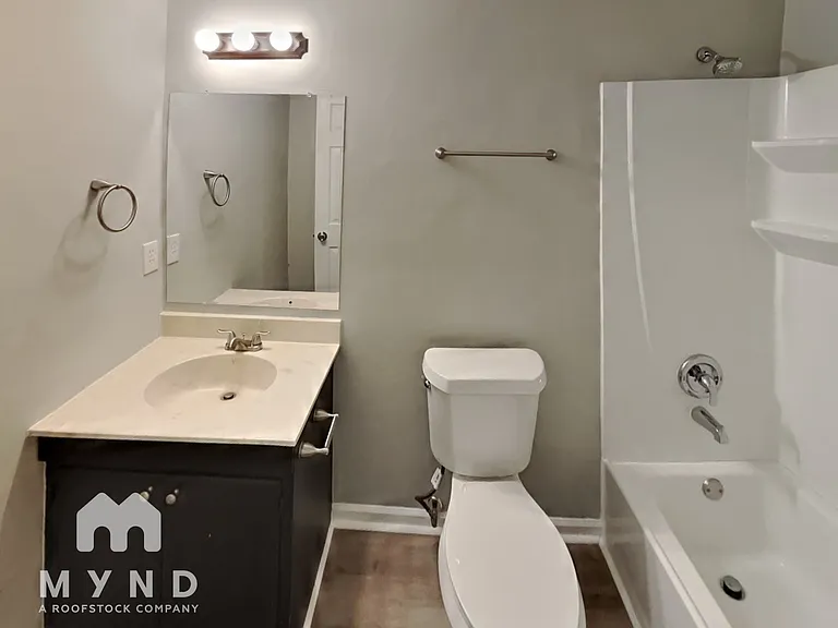 112 Pineview Ct — Photo 15