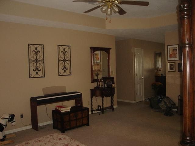 2nd image of 1904 Brookhaven St