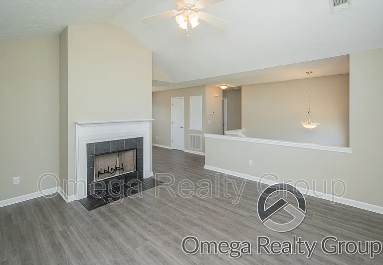 2815 Dotti Dr — Photo 9