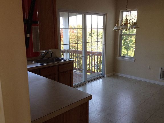 Kitchen/Deck