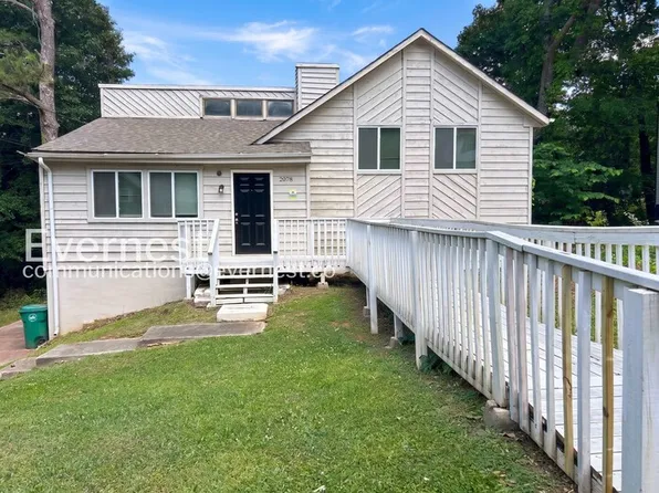 2078 Kimber Trl, Stone Mountain, GA 30088