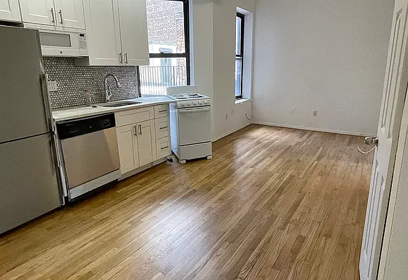 Rented by J PRESTON AND ASSOCIATES INC | media 1