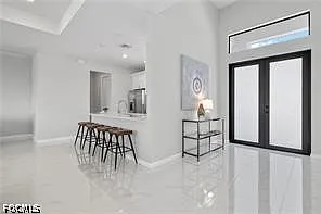 3 bed, 2.0 bath, 1656 sqft, $2,200 — Photo 4