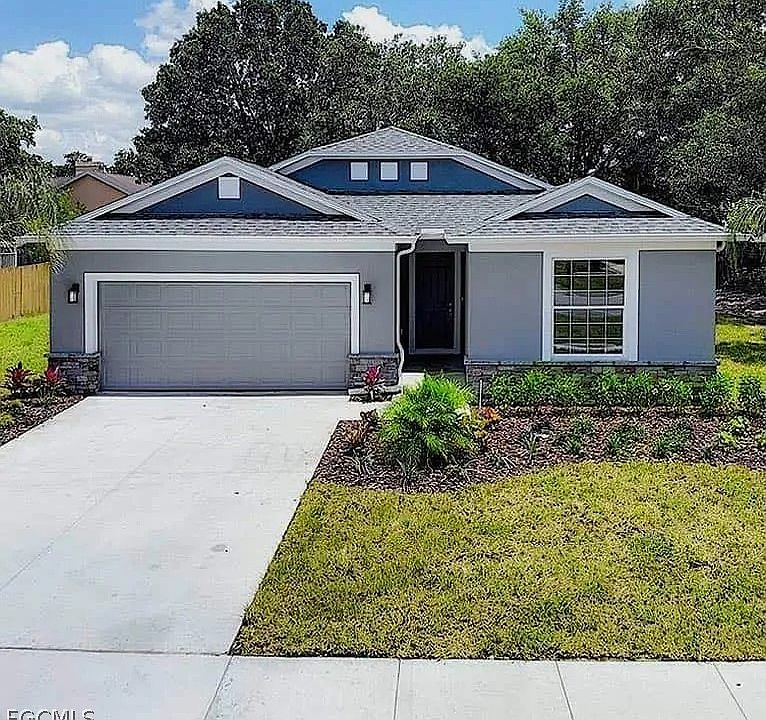 1st image of 4570 Oakley Rd