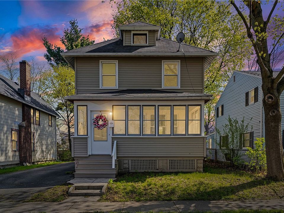 1st image of 9 Welstead Pl