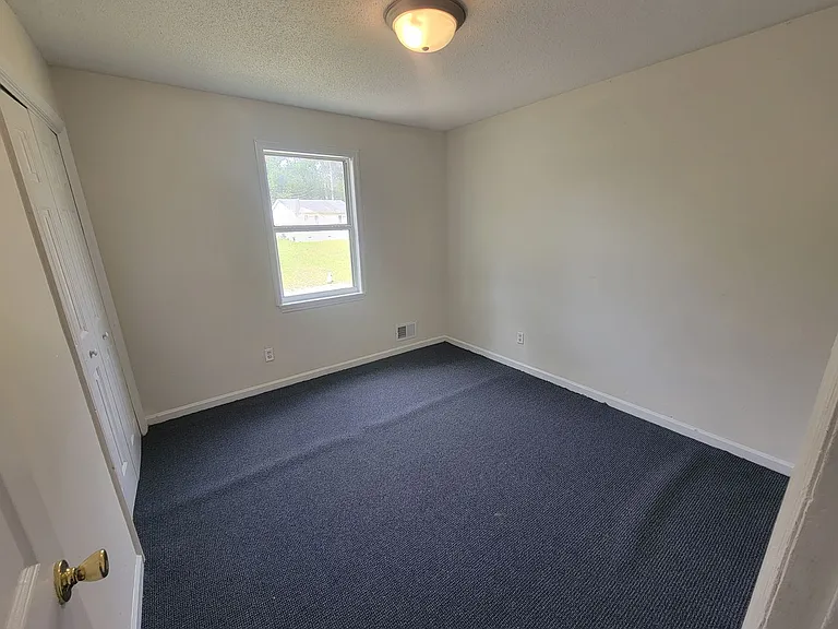 3513 Wyevale Rd — Photo 13
