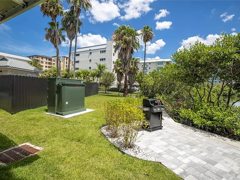 19505 Gulf Blvd #304 — Photo 76